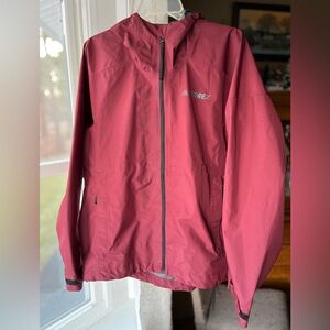 Adidas Terrex Rain.RDY Men's Maroon GORE-TEX Paclite Jacket Sz M